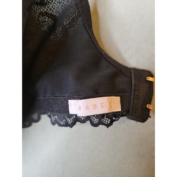 Savage X Fenty BLACK Lace Padded Balconette bra 32DDD - Picture 12 of 12